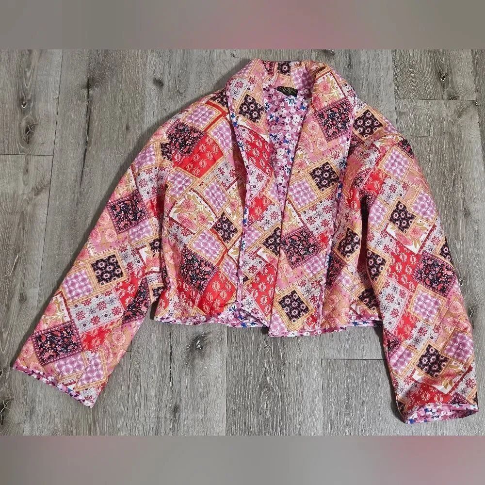 SSYS THE LABEL Patchwork Quiilted jacket size S/M - Picture 3 of 10